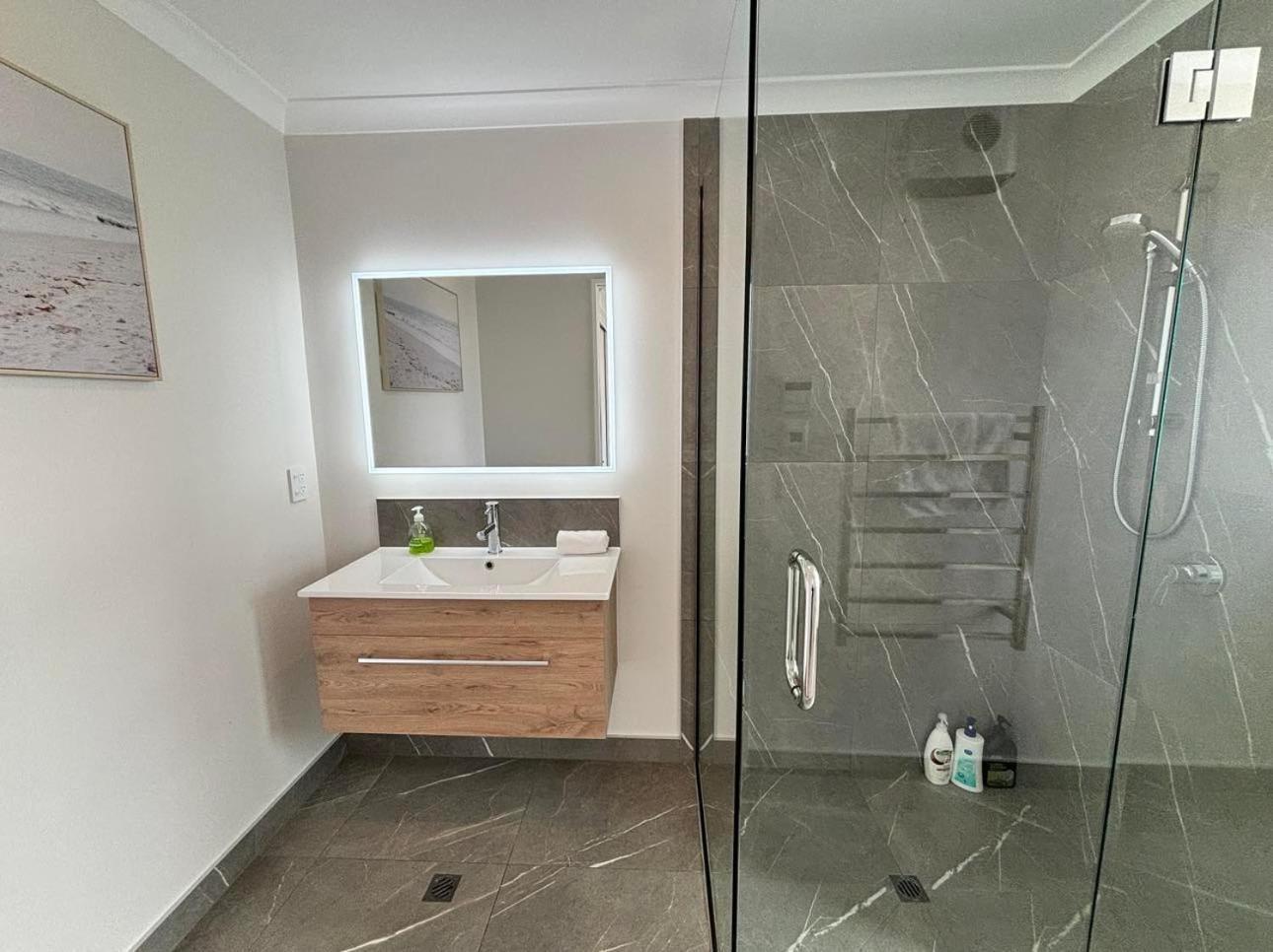 Апартаменты Whiti Te Ra 1 Bed Лейк-Текапо Экстерьер фото